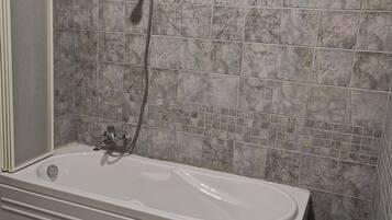 Chambre Familiale | Salle de bain