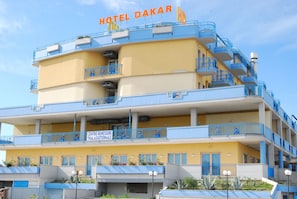 Front of property - Dakar Living Hotel (Vasto)