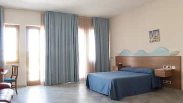 Double or Twin Room | Minibar, cots/infant beds, rollaway beds, free WiFi