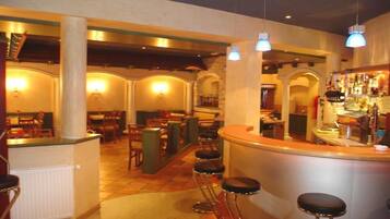 Bar (in der Unterkunft)