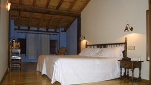 Quarto duplo | Berços (sobretaxa), camas extras/dobráveis (sobretaxa)