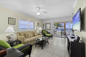 TV, DVD player, stereo, offices