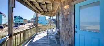 Beach Break Cottage- Excellent Ocean Views- Steps to Beach- Community Pool