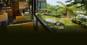 Interior - Crossing The Rainbow Bridge B&B (Xiulin)