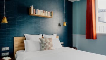 Apartment, Ensuite (Cosy Une Chambre) | 1 bedroom, premium bedding, memory-foam beds, individually decorated