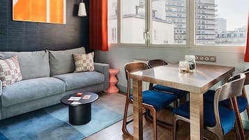 Appartement 1 Chambre Confortable - Vue sur Cour | Coin séjour