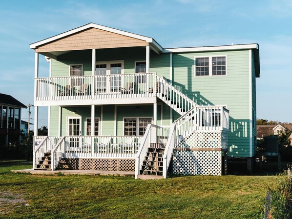 Exterior - Hoi Toide Low Toide:  Two homes in one.  Canal front, boat docking. (Ocracoke)
