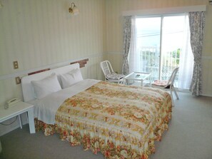 Schreibtisch, kostenloses WLAN