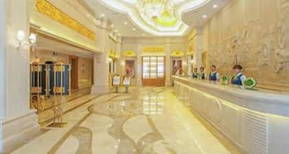 Vienna Hotel (Rugao Zhengxiang Square)