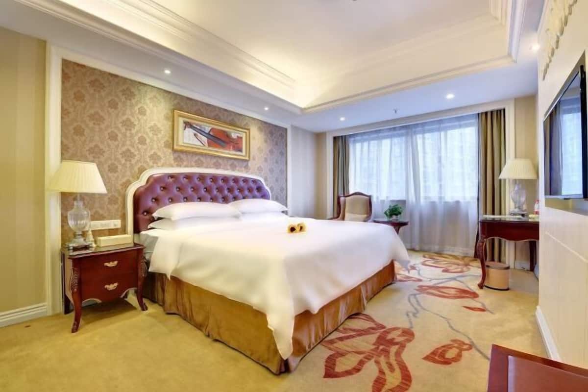 Rollaway beds