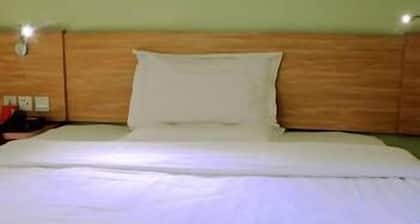 7 Days Inn