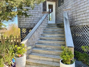 تفاصيل الفندق من الخارج