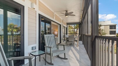 Bandy Beach A101, 3 Bedroom, Newly Renovated, Gulf Front Condo Awaits you!