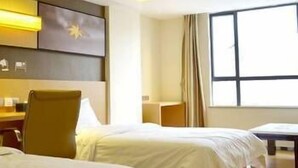 Room - 7 Days Inn (Heyuan)