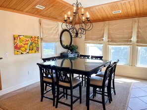 Dining - Last Clear Chance:  Spectacular spacious home, pool table (Ocracoke)