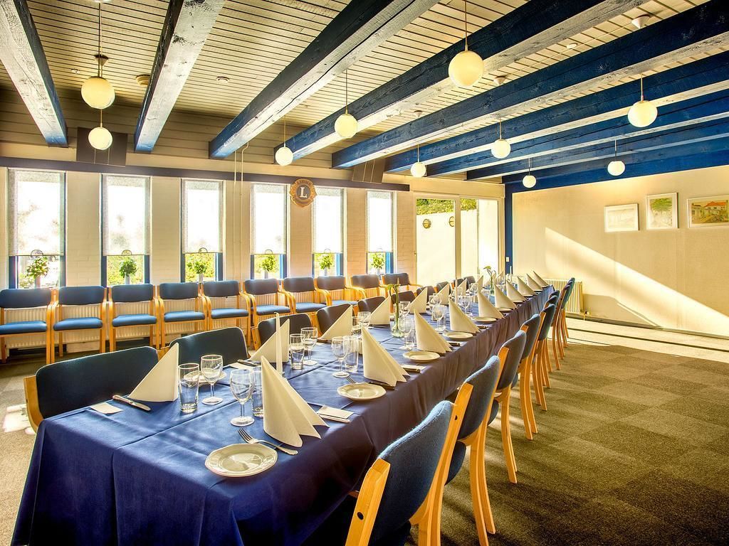 Der serveres morgenmad