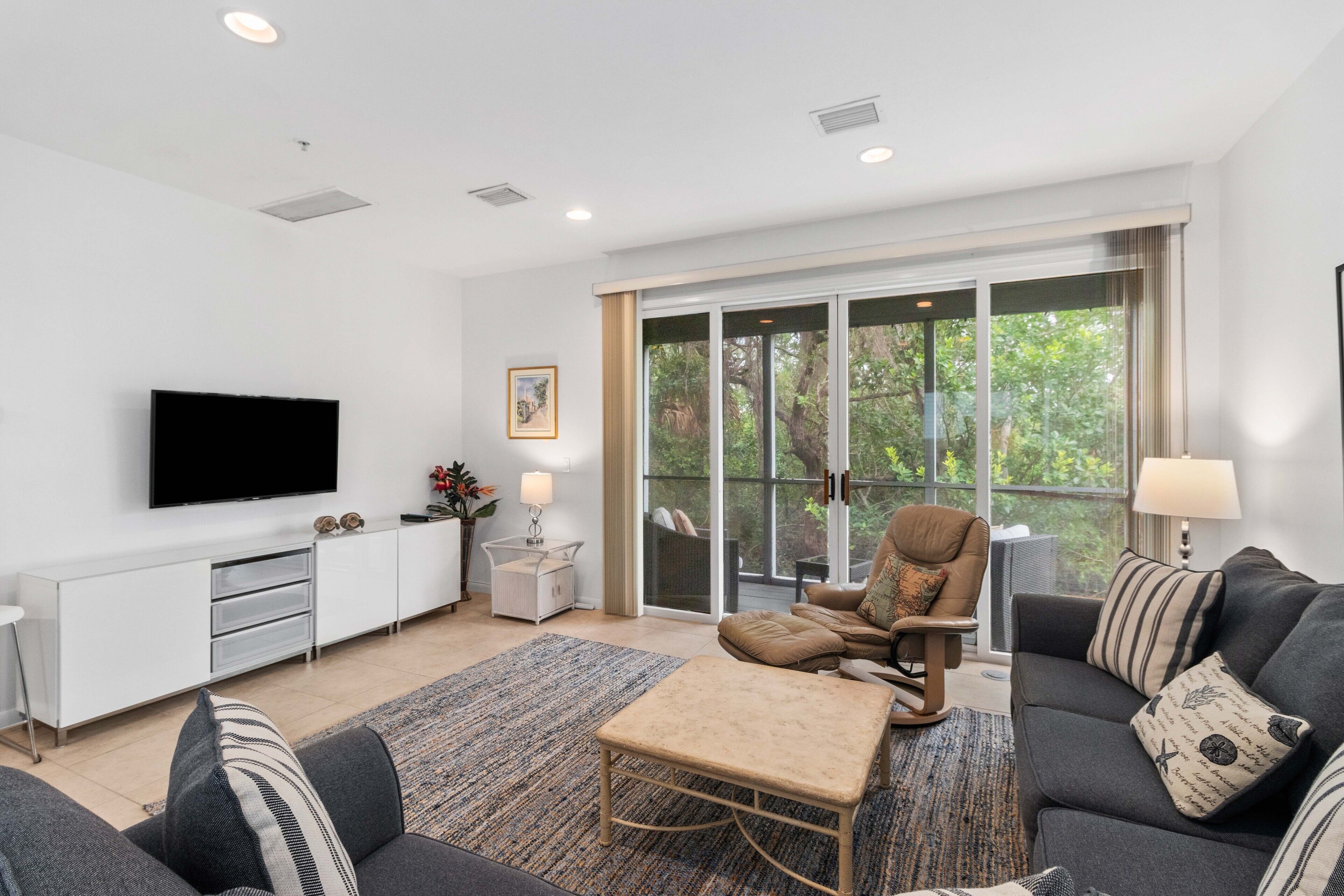 6 Best PetFriendly Vrbo Vacation Rentals In Longboat Key, Florida