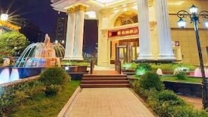 Unclassified image, 2 of 7, button - Vienna International Hotel (Xi'an)