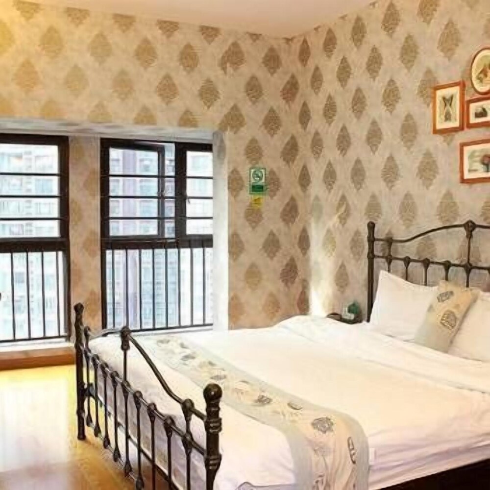 2 Star Hotels