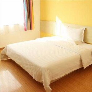 Room - 7 Days Inn (Weinan)