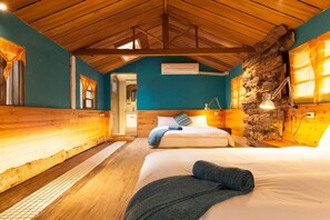 1975 | 遮光窗帘、免费 WiFi