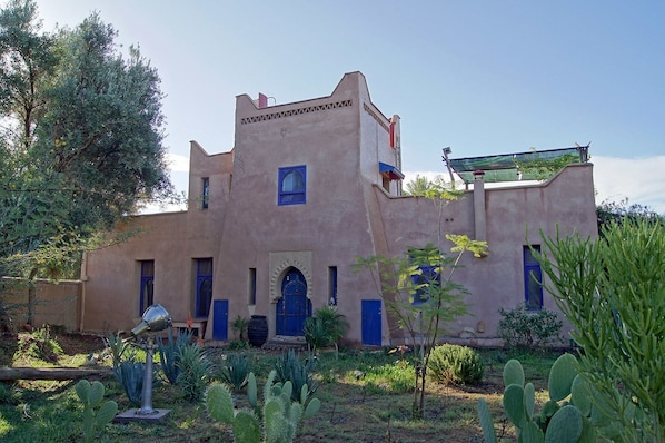 Fachada del alojamiento