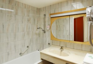 Comfort Double Room | Bathroom