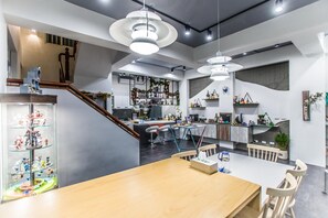 Bar (en la propiedad)