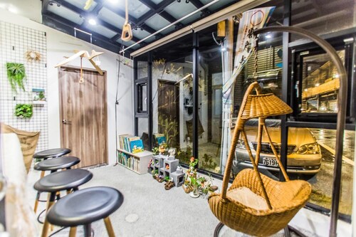 Corner Casual B&B