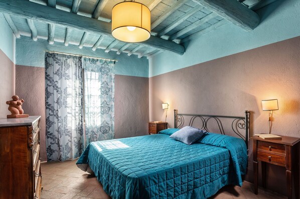 3 bedrooms, travel crib, free WiFi