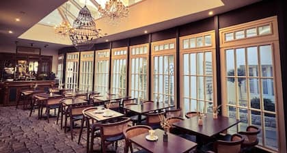 Churchill Hotel Bayeux Centre