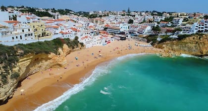 Casa Scarlett, zu Fuß zum Strand, Gemeinschaftspool