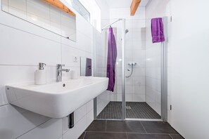 Ducha, papel higiénico