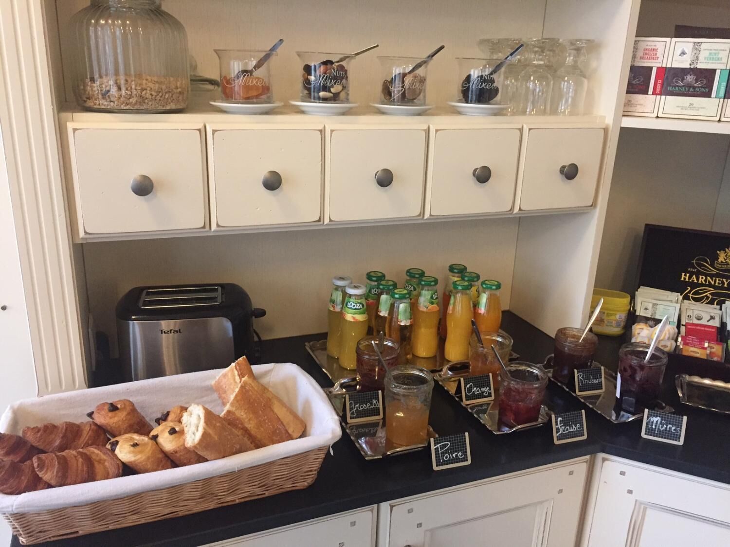 Petit déjeuner continental compris tous les jours