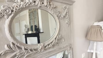 Double Room (La Beffroi) | Room amenity