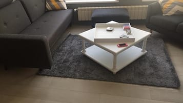 Rumah, 4 kamar tidur | Area keluarga | TV layar datar