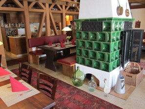 Fireplace - Gasthaus Neupert (Lemberg)