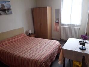 Desk, iron/ironing board, free WiFi, bed sheets