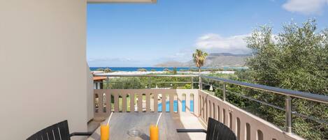 Triple Room (5) | Balcony view