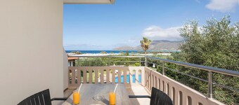 Petritos Rooms and Studios