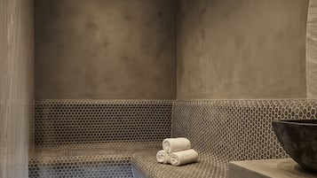 Sauna, poreallas, höyrysauna, vartalohoitoja, aromaterapiaa