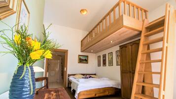 Design Room, Accessible, Terrace | Minibar, blackout drapes, free WiFi, bed sheets