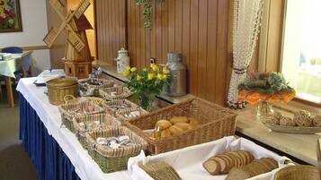 Petit-déjeuner buffet compris tous les jours