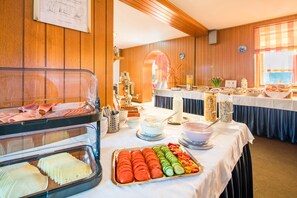 รวมอาหารเช้าแบบบุฟเฟ่ต์ ทุกวัน