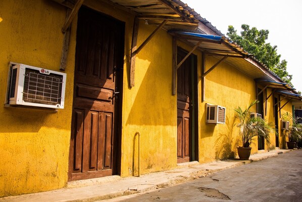 Property entrance - Castle City Resort & Suites (Lekki)