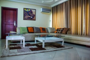 Living area - Chaka Resort (Lekki)