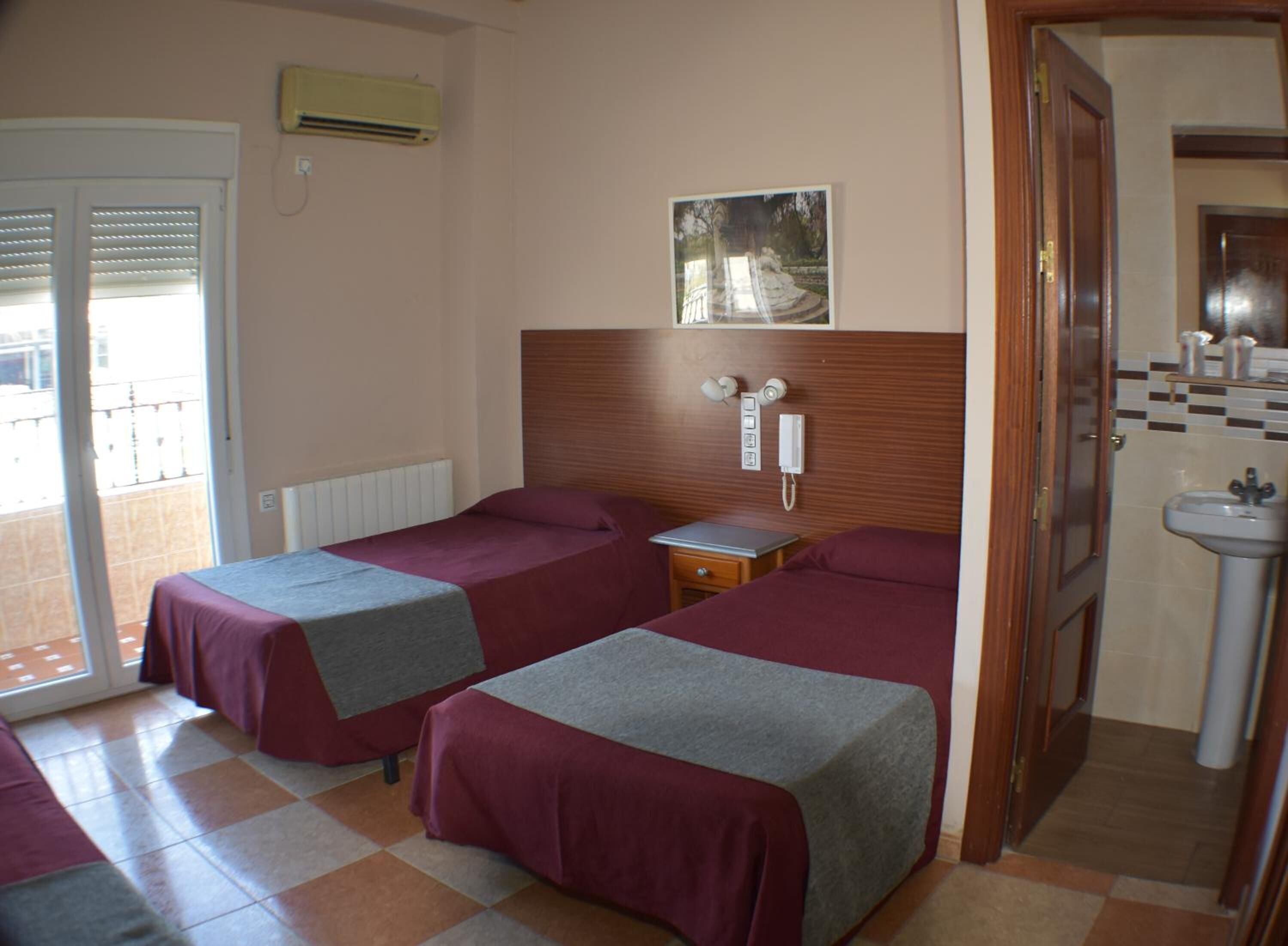 Photo - Hostal Alamare
