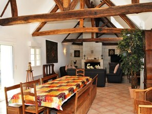 Dining - Spacious house near Tours, perfect for families (Azay-sur-Cher)