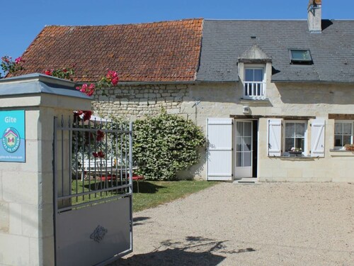 Charming Tufa Stone Cottage with Courtyard, Near Loire Castles, Electric Bike Rental Available