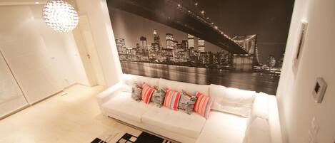 Basic Apartment | Living room